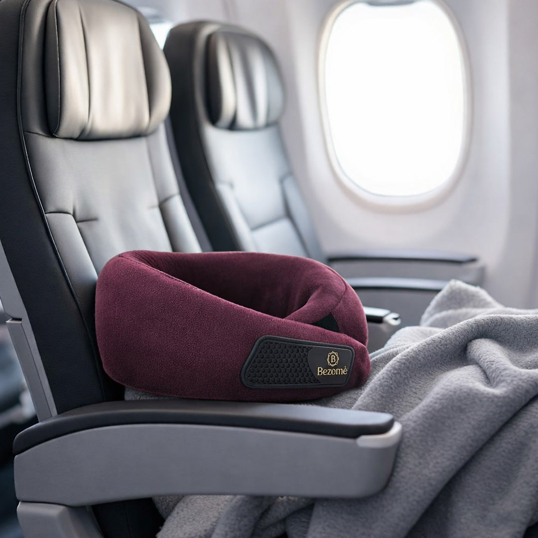 Bezomè Glide Travel Neck Support - Red Wine